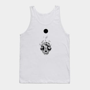 The concept of winning (lucky cat skull + laurel wreath) Tank Top